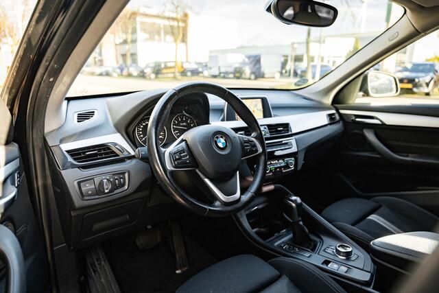 BMW X1 sDrive18i Centennial High Executive |Stoelverw. |Navi |Cruise |Climate Control