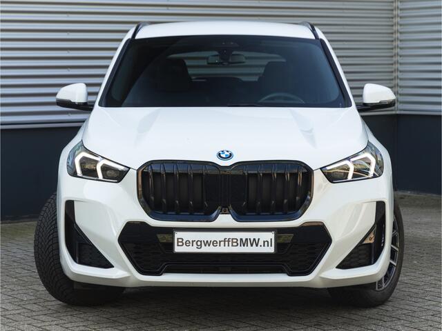 BMW X1 xDrive30e M-Sport - Driving Ass Prof - Trekhaak - Harman Kardon