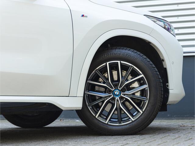 BMW X1 xDrive30e M-Sport - Driving Ass Prof - Trekhaak - Harman Kardon