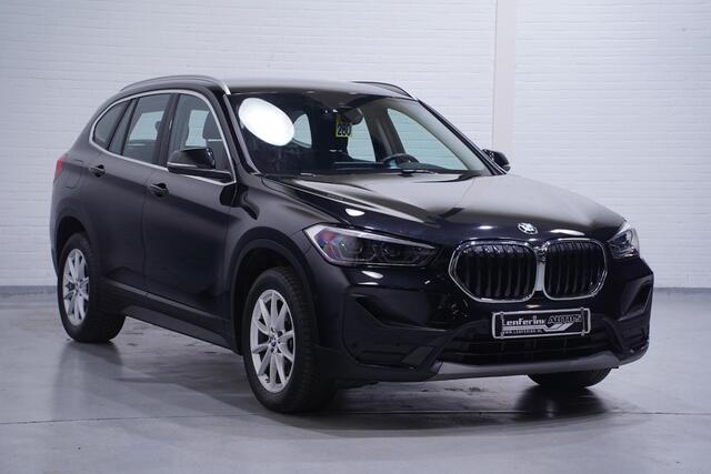 BMW X1 sDrive18d High Executive Edition Leder Head-up Stoelverwarming Ledkoplampen NAP