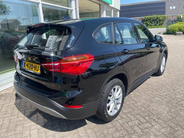 BMW X1 sDrive 18i Cent. Exec., Nav, Pdc, Clima, All season