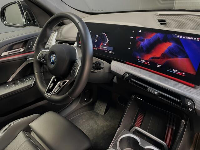 BMW X1 x-Drive 25e M-Sport/20 inch/trekhaak/elec stoelen/leer/harman ka
