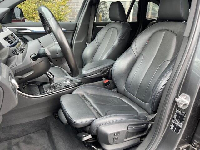 BMW X1 SDRIVE20I M-SPORT - LEDER - NAVI - LED - 18 INCH