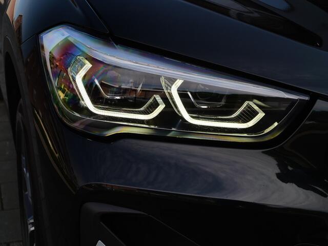 BMW X1 1.8i 136pk s-Drive High Executive AUTOMAAT Leder / LED-koplampen / Camera / Stoelverwarming