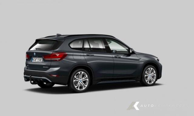 BMW X1 25e xDrive Sportline | Stoelverwarming | Trekhaak | Hifi-audio | Head-Up | 18' inch | Service incl. |
