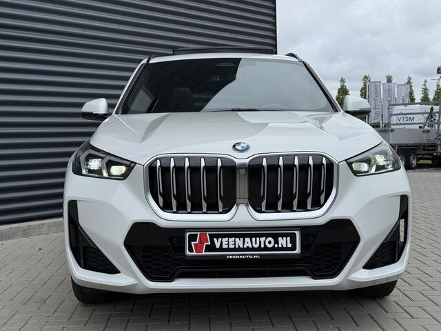 BMW X1 sDrive18i M-Sport Pano/Trekhaak/Harman Kardon