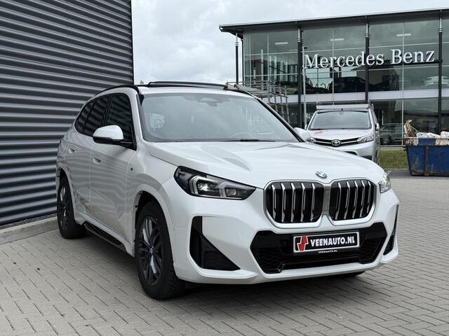 BMW X1 sDrive18i M-Sport Pano/Trekhaak/Harman Kardon