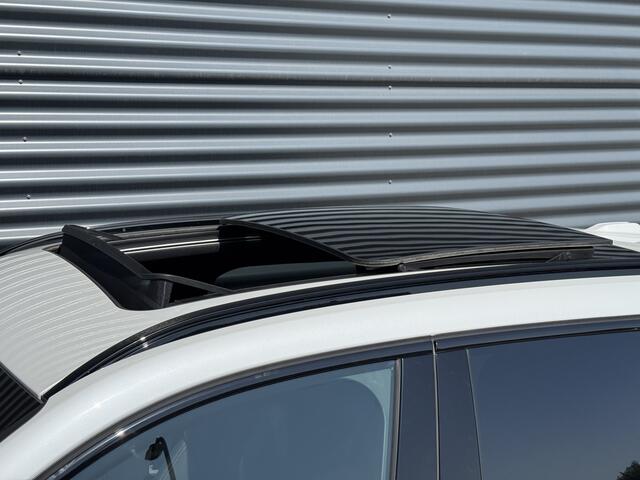 BMW X1 sDrive18i M-Sport Pano/Trekhaak/Harman Kardon