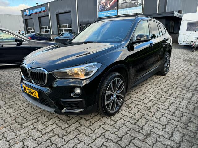 BMW X1 sDrive16d cruise, lmv, clima