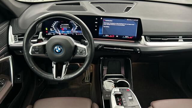 BMW X1 xDrive25e M-Sport Pano ACC 360-cam HUD 19inch Leder