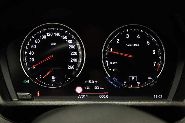 BMW X1 sDrive18i | PARKING PACK | LENDESTEUN | STOELOVERWARMING | TREKHAAK | 18"
