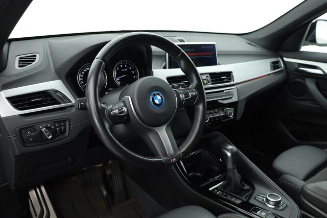 BMW X1 xDrive25e | Navi | Cruise | Stoelverw. | Camera | PDC V+A
