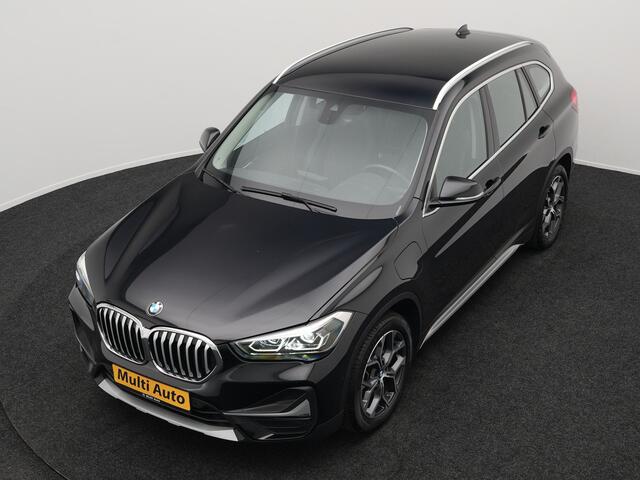 BMW X1 xDrive25e X Line Plug In Hybrid 221pk Dealer O.H. PHEV | Sportstoelen Verwarmd | Adaptive Cruise | Navigatie | Sfeerverlichting | Climate Control | DAB | LED Koplampen | L.M. 18" |
