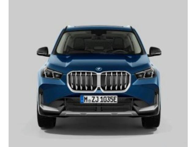 BMW X1 xDrive25e xLine - Panoramadak - Harman Kardon - Head-up - Parking Assistant Plus - Driving Assistant Plus - Actieve stoelen - 20 inch - Comfort Access