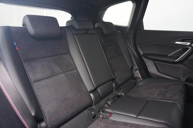 BMW X1 xDrive25e M Sport Pro / Trekhaak / Stoel- en Stuurverwarming