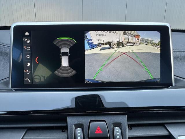 BMW X1 xDrive25e Executive Sportline, M stuurwiel, Keyless, Camera
