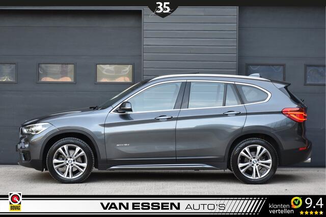 BMW X1 sDrive18d High Executive Navi Pano Camera Trekhaak Head-Up Keyless NL-Auto!