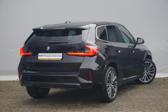 BMW X1 sDrive18i M Sport / Premium Pack / Stoelverwarming