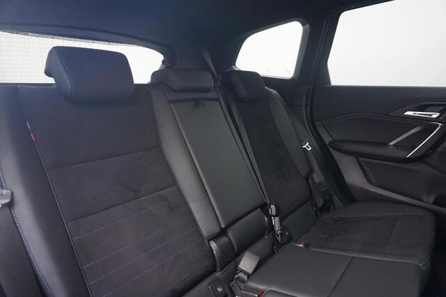 BMW X1 sDrive18i M Sport / Premium Pack / Stoelverwarming