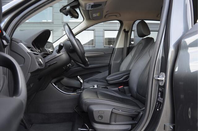 BMW X1 sDrive18i | LED | KEYLESS | LEDER | NAV |