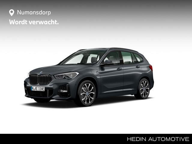 BMW X1 xDrive25e M-Sport | 19" | Panorama | Head-Up | Stoel + Stuurverw. | Comfort Acces | Driving Ass. + / ACC | Camera
