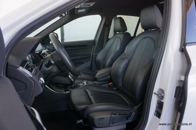 BMW X1 sDrive20i High Exec Automaat | Sportstoel | Head Up | 2.0
