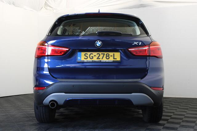 BMW X1 sDrive18i High Executive