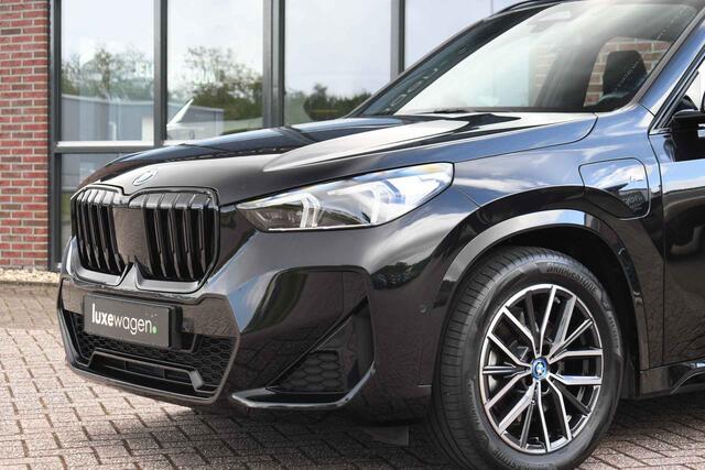 BMW X1 xDrive25e M-Sport Pano 360 HUD Adp-onderstel Shadowline