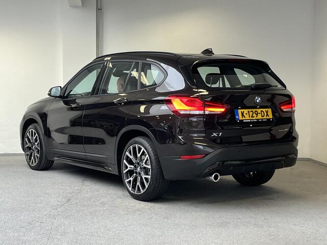BMW X1 sDrive18i High Executive | X-LINE | SPORTSTOELEN |