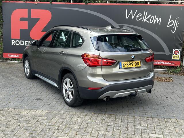 BMW X1 sDrive20i 192pk High Executive Automaat - Trekhaak - Airco - Cruise Control