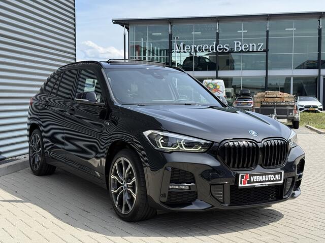 BMW X1 xDrive25e M-Sport Pano/Trekhaak/Camera/Apple