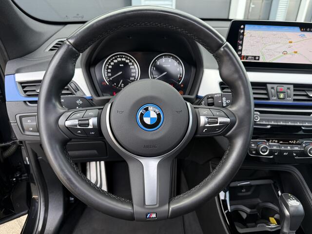 BMW X1 xDrive25e M-Sport Pano/Trekhaak/Camera/Apple