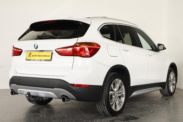 BMW X1 sDrive20i Centennial High Executive / Opendak / HUD / Pilot assist / HarmanKardon