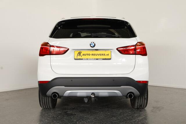 BMW X1 sDrive20i Centennial High Executive / Opendak / HUD / Pilot assist / HarmanKardon