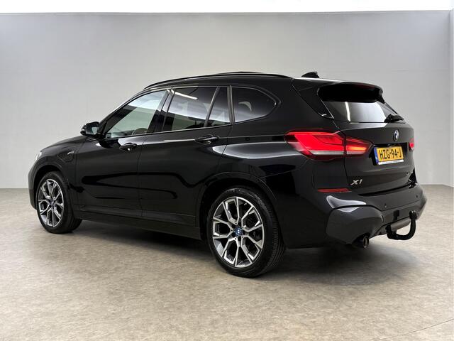 BMW X1 xDrive25e M-Sport 163PK Pano Lazer LED Sfeer Trekhaak Carplay Head-up Camera Virtual Clima Cruise Navi PDC 19''LMV