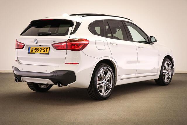 BMW X1 sDrive20i M-Sport High Executive | PARKING- PACK | PANORAMADAK | CAMERA