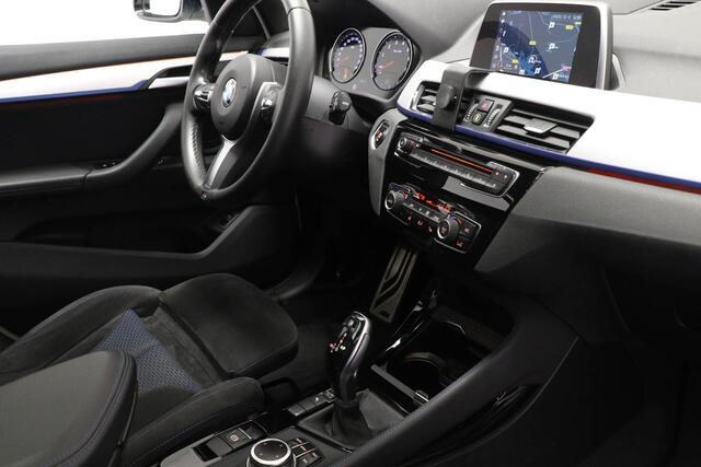 BMW X1 sDrive20i M-Sport High Executive | PARKING- PACK | PANORAMADAK | CAMERA