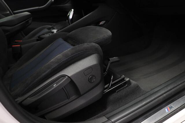 BMW X1 sDrive20i M-Sport High Executive | PARKING- PACK | PANORAMADAK | CAMERA