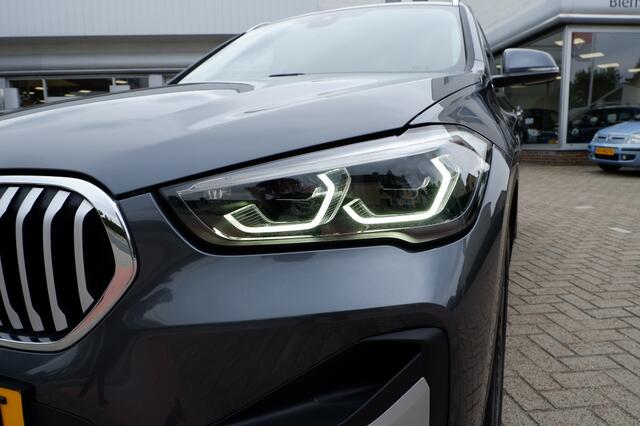 BMW X1 xDrive25e High Exec. / 18inch / Leder/ INCL. 12 maanden BOVAG