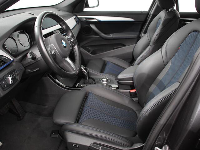 BMW X1 sDrive18i M- Sport | Navigatie | Adaptive Cruise Control | Stoelverwarming | Elektrische achterklep | Climate Control | Lichtmetalen velgen