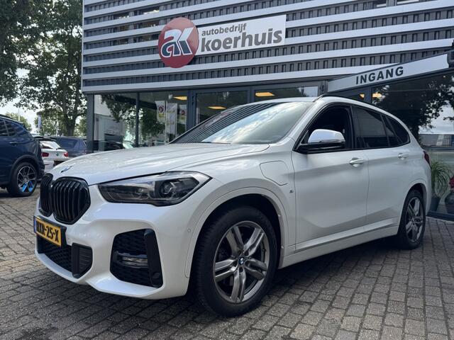 BMW X1 xDrive25e High Executive M-Sport pano/leer/led/vol