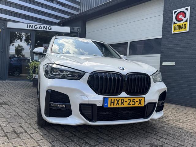 BMW X1 xDrive25e High Executive M-Sport pano/leer/led/vol