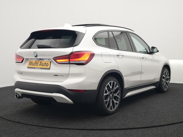 BMW X1 xDrive25e High Executive Plug In Hybrid 220pk Dealer O.H PHEV | Panodak | Adaptive Cruise | Lederen Sportstoelen Memory | Apple Carplay | Camera | 19"L.M | Head Up | Harman Kardon |