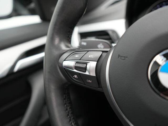 BMW X1 xDrive25e High Executive Plug In Hybrid 220pk Dealer O.H PHEV | Panodak | Adaptive Cruise | Lederen Sportstoelen Memory | Apple Carplay | Camera | 19"L.M | Head Up | Harman Kardon |