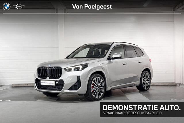 BMW X1 xDrive30e | M-Sport Pro | Travel Pack | Innovation Pack | Comfort Pack | Driving Assistant Professional | Harman/kardon | Panoramadak | Comfort Access | Trekhaak