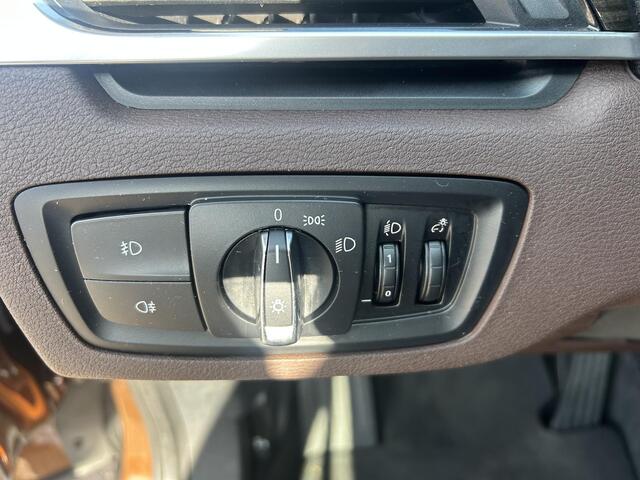 BMW X1 sDrive18i Centennial High Executive Automaat