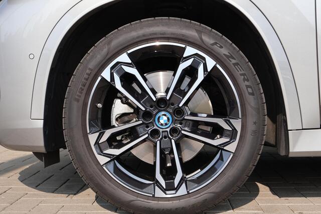 BMW X1 xDrive30e M Sportpakket | Harman Kardon | Travel Pack