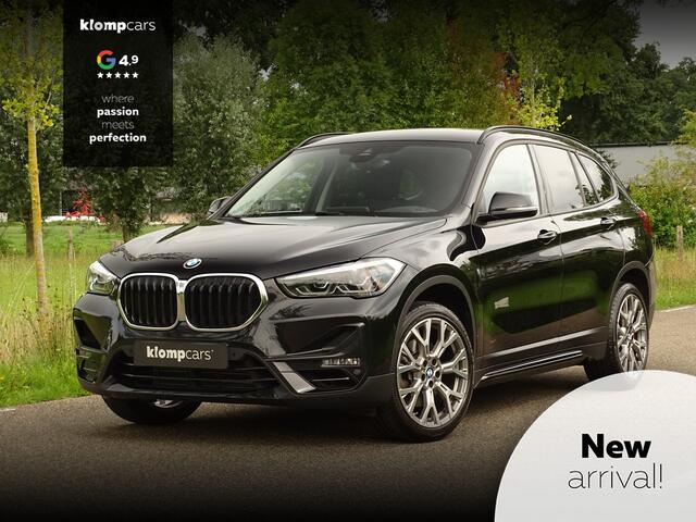 BMW X1 xDrive25i Sportline | 1eEig | HUD | Nav-Pro | Stoelverw | 4x4| Leer | Ambiance |