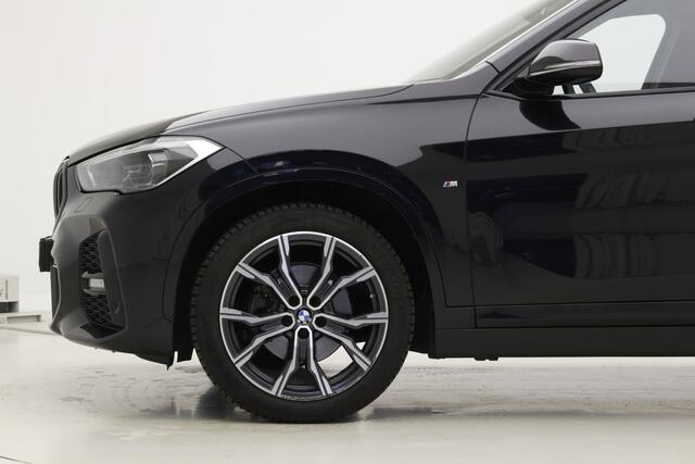 BMW X1 sDrive18i M-Sport | 19" | Camera | Panorama | Stoelverwarming | Head-Up | Incl. 12 maanden Garantie