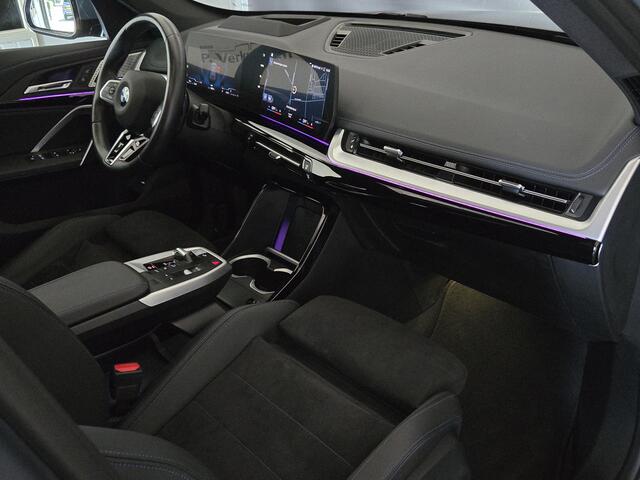 BMW X1 X1 xDrive23i M SPORT | PANORAMADAK | DRIVING PROFF. | HARMAN KARDON | MEMORY SEATS | LEDER |